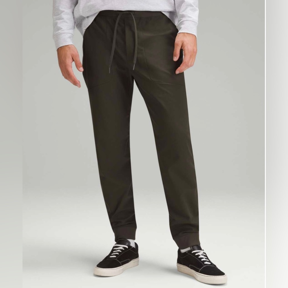 lululemon athletica Men’s ABC Jogger Dark Olive -Size XXL